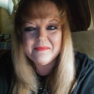 Meet your Posher, Beverly